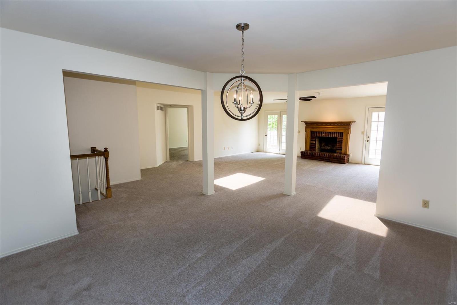 15802 Harris Ridge Court Chesterfield, MO 63017 - Photo 11 of 46 Gallery Image 11