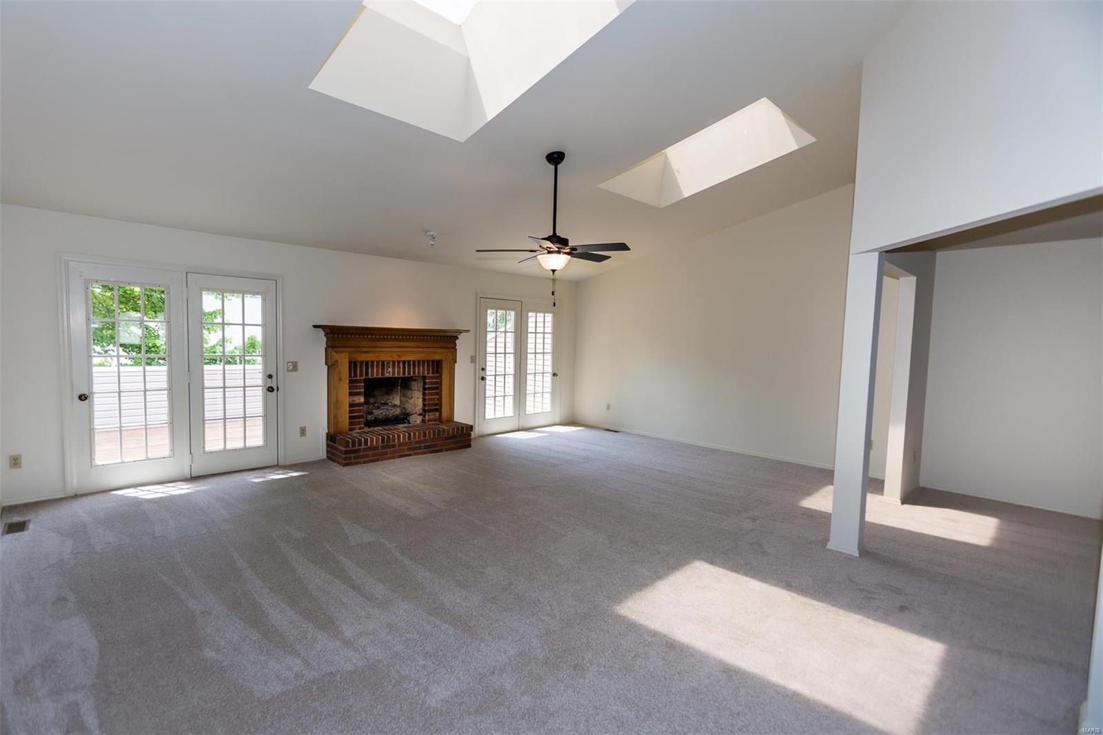 15802 Harris Ridge Court Chesterfield, MO 63017 - Photo 13 of 46 Gallery Image 13