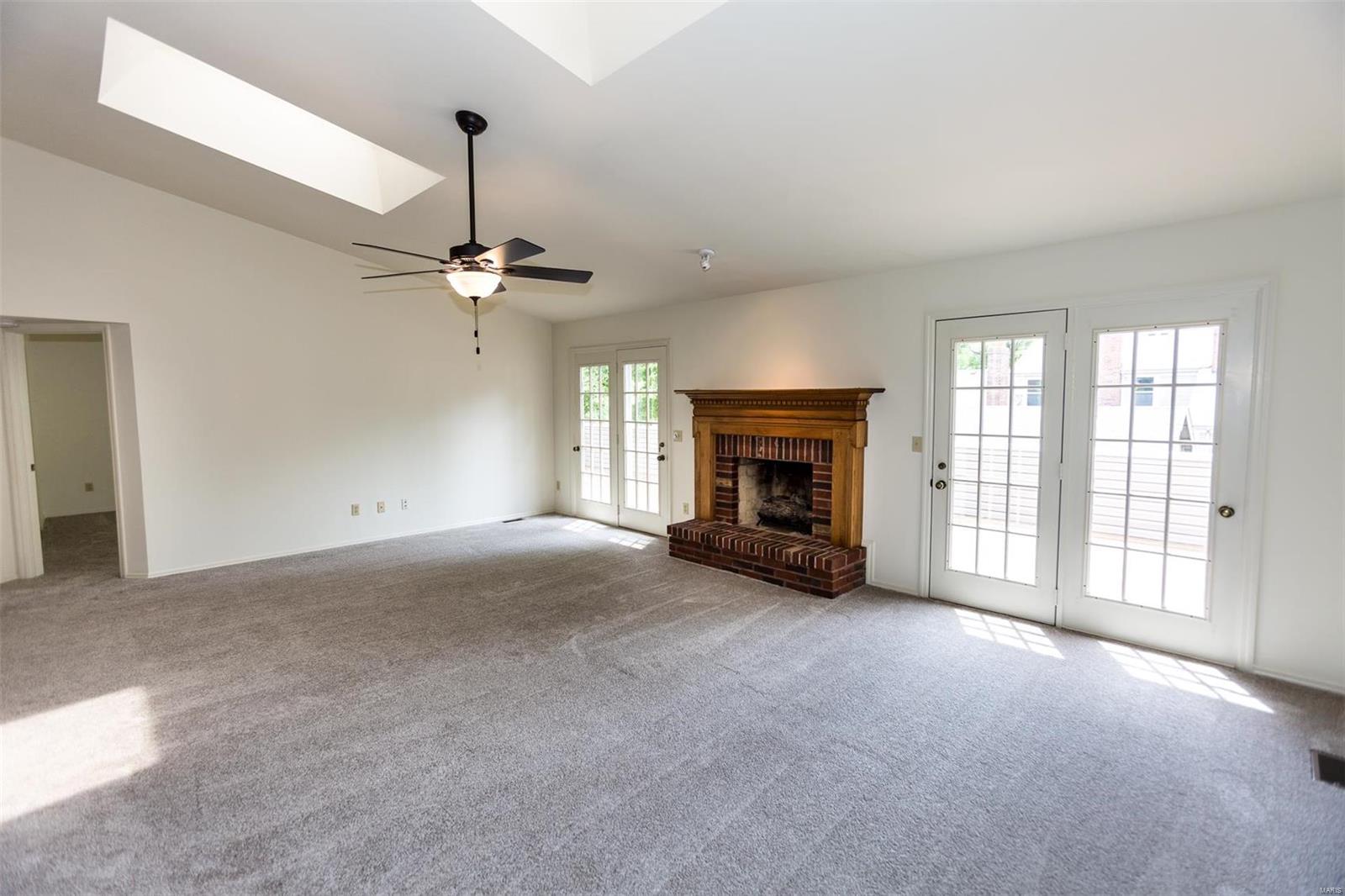 15802 Harris Ridge Court Chesterfield, MO 63017 - Photo 16 of 46 Gallery Image 16