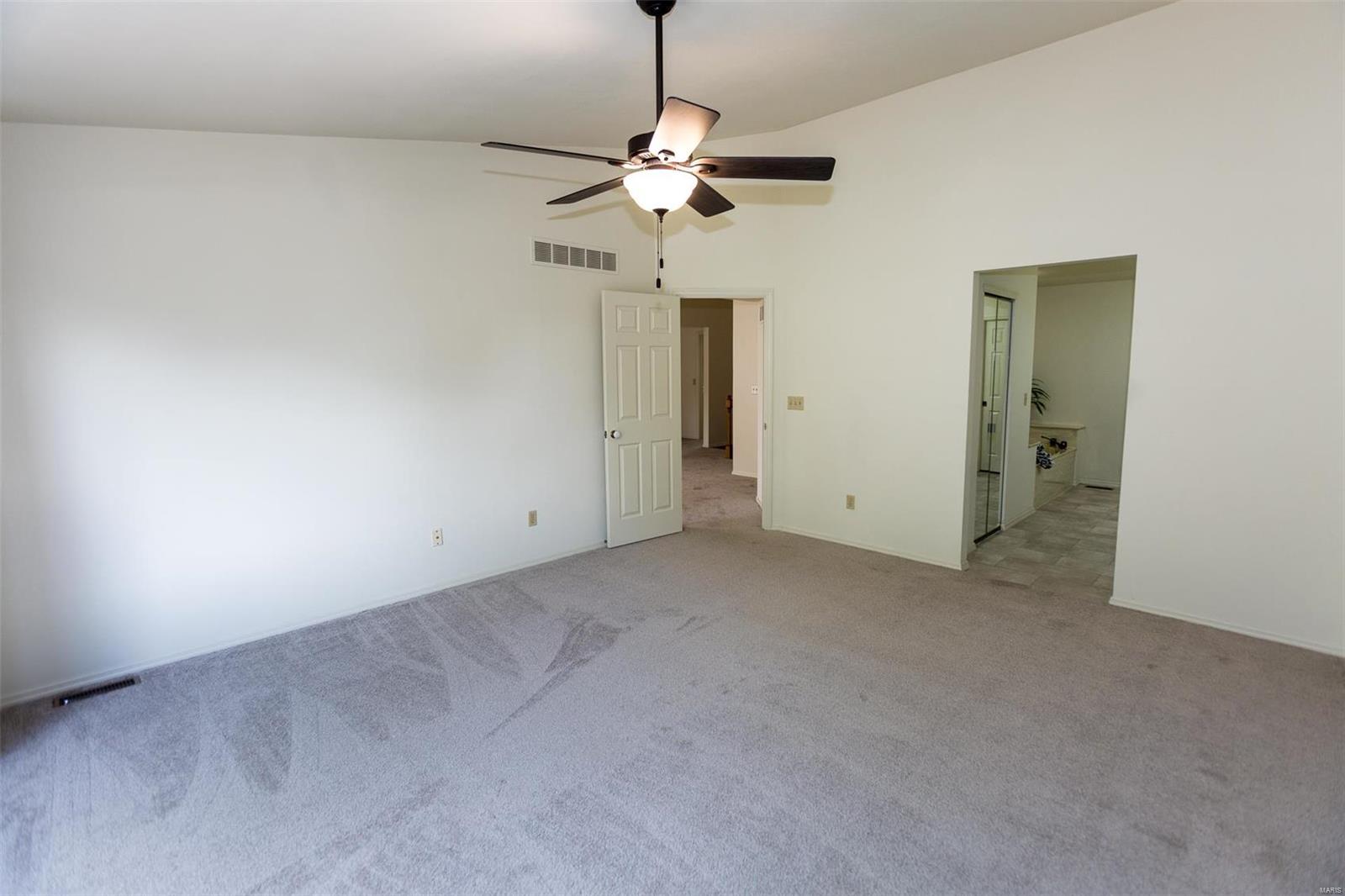 15802 Harris Ridge Court Chesterfield, MO 63017 - Photo 24 of 46 Gallery Image 24