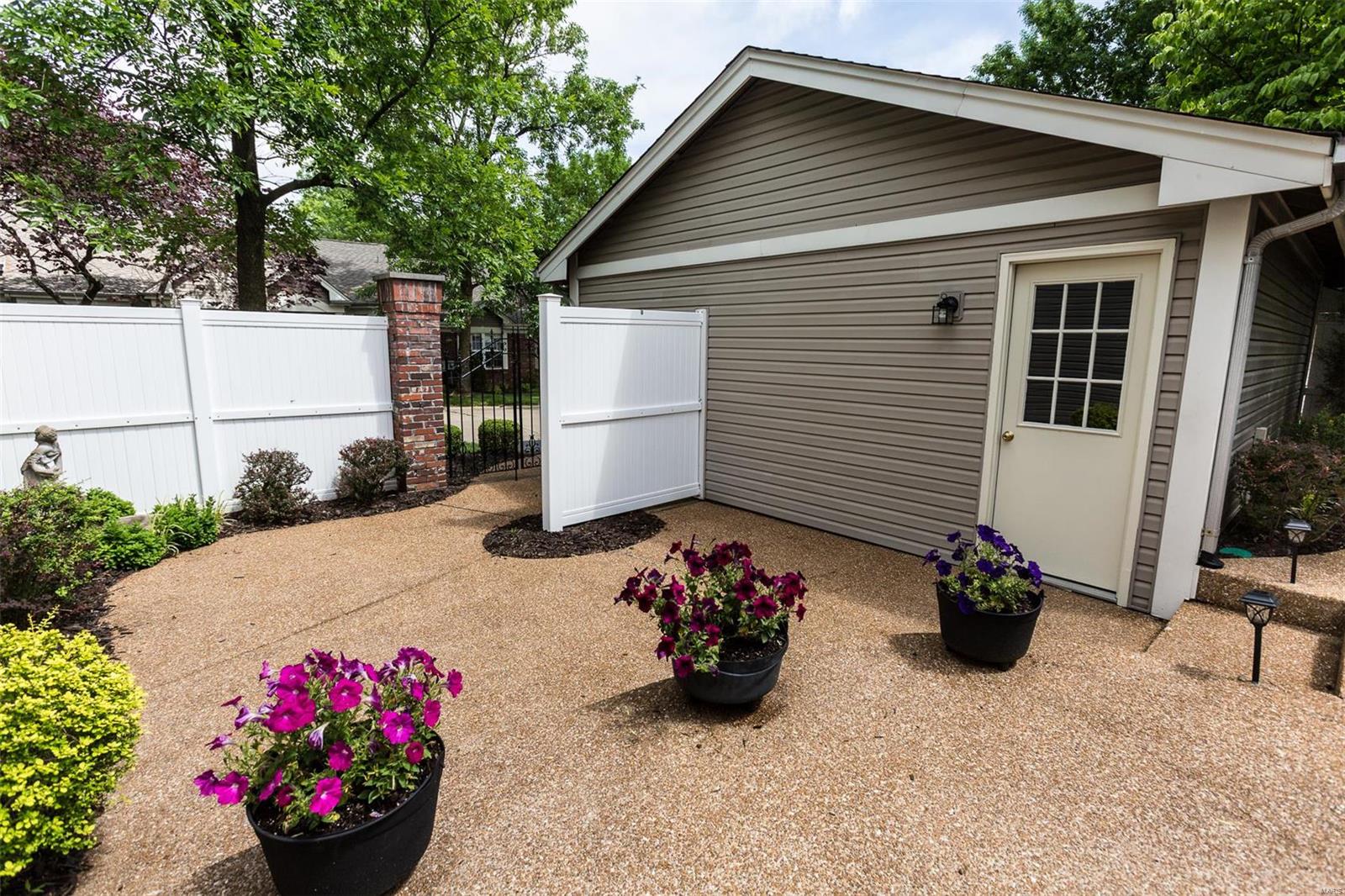 15802 Harris Ridge Court Chesterfield, MO 63017 - Photo 6 of 46 Gallery Image 6