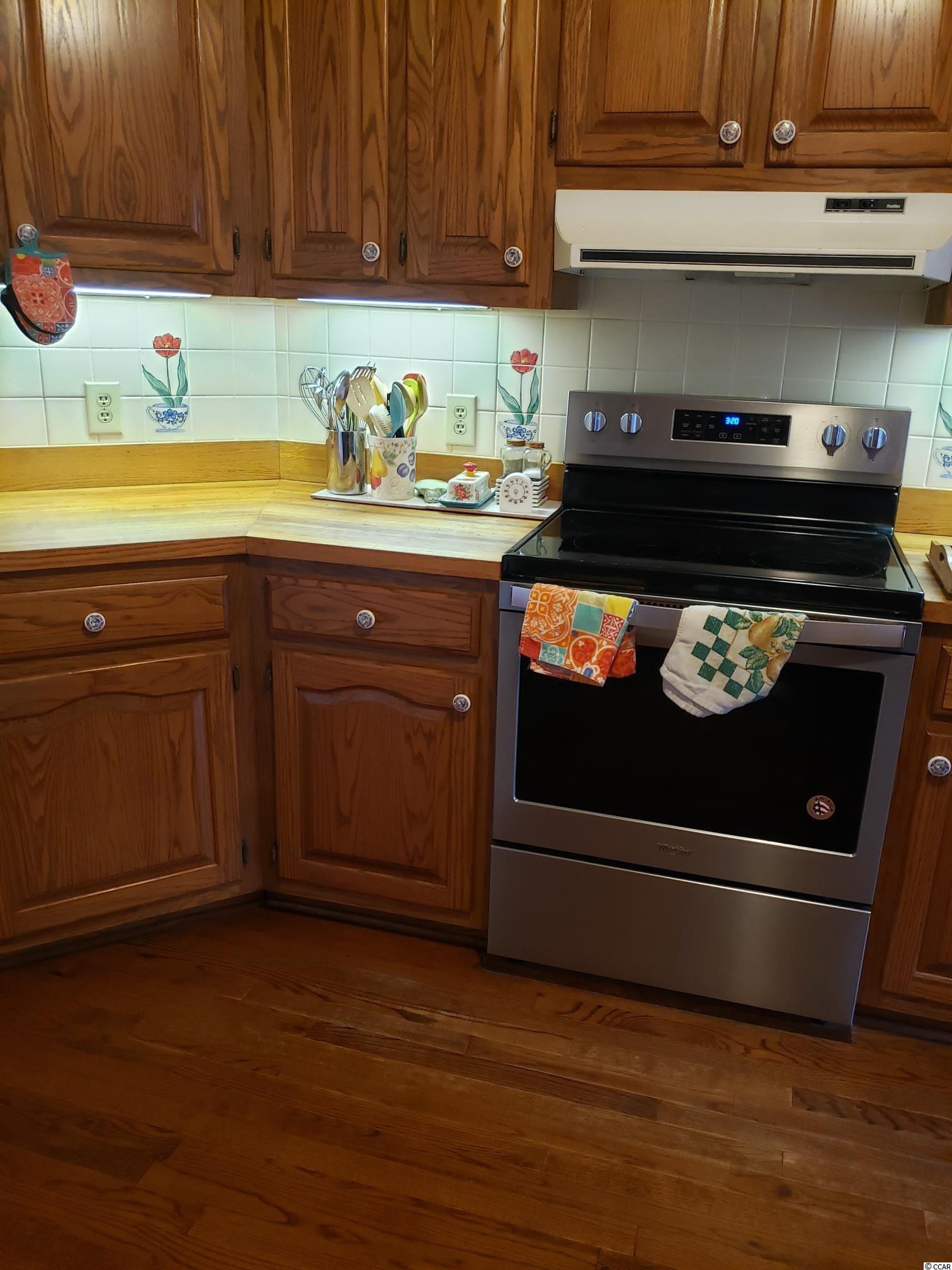 361 West Countryside Road Dillon, SC 29536 - Photo 8 of 27 Gallery Image 8