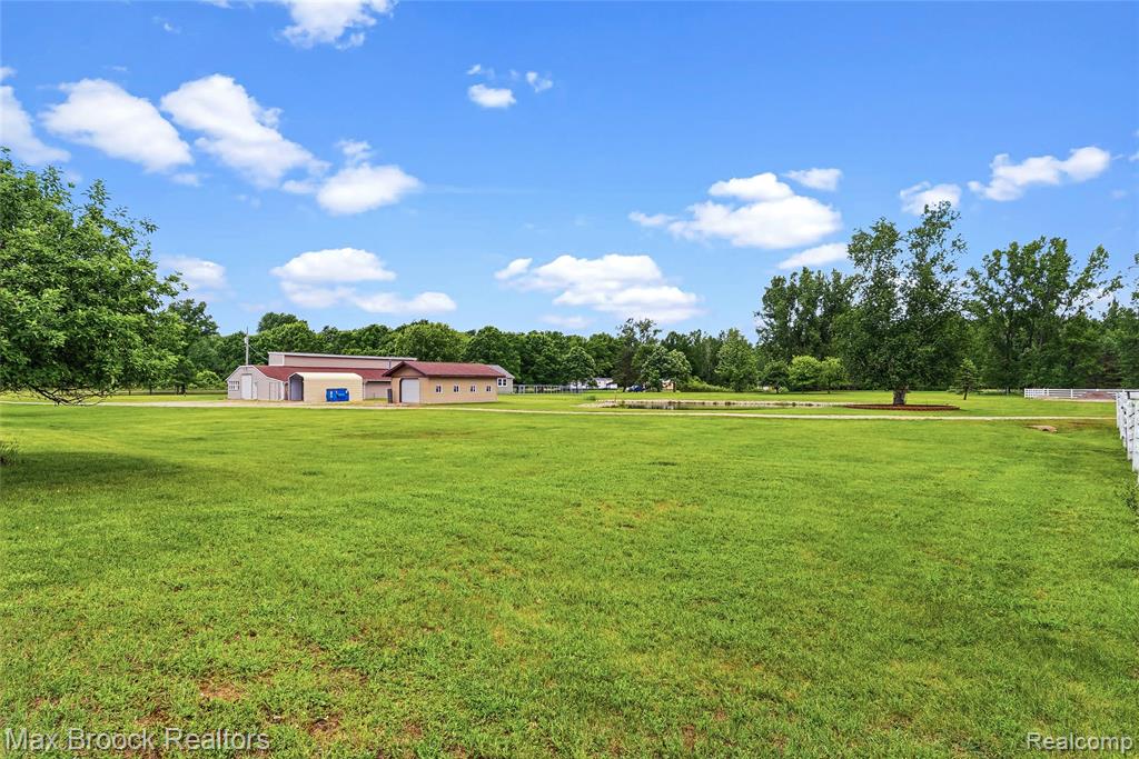 2566 North 5 Mile Road Midland, MI 48642 - Photo 52 of 60