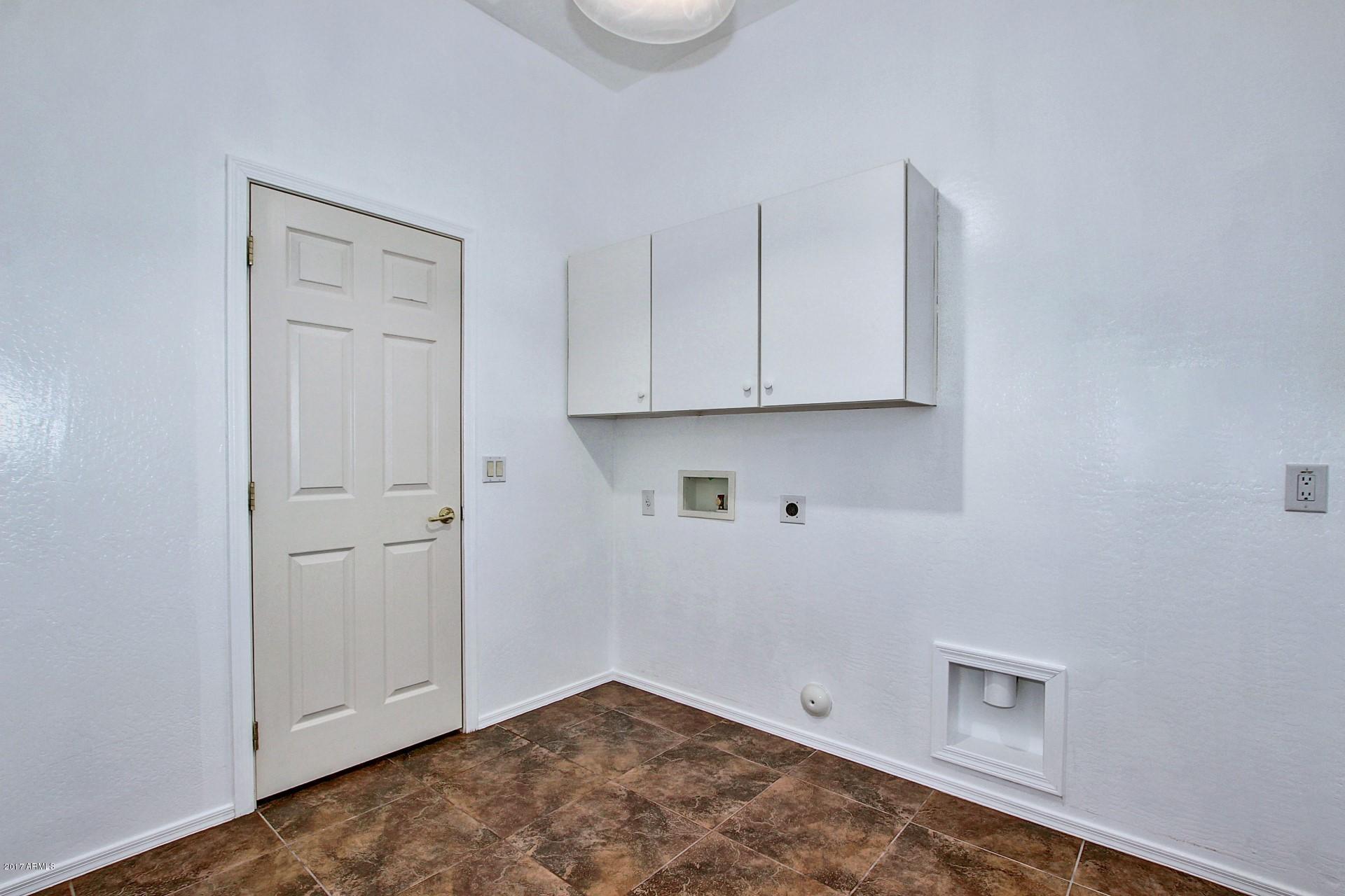 2402 West Apache Rain Road Phoenix, AZ 85085 - Photo 32 of 44 Large Laundry Rm