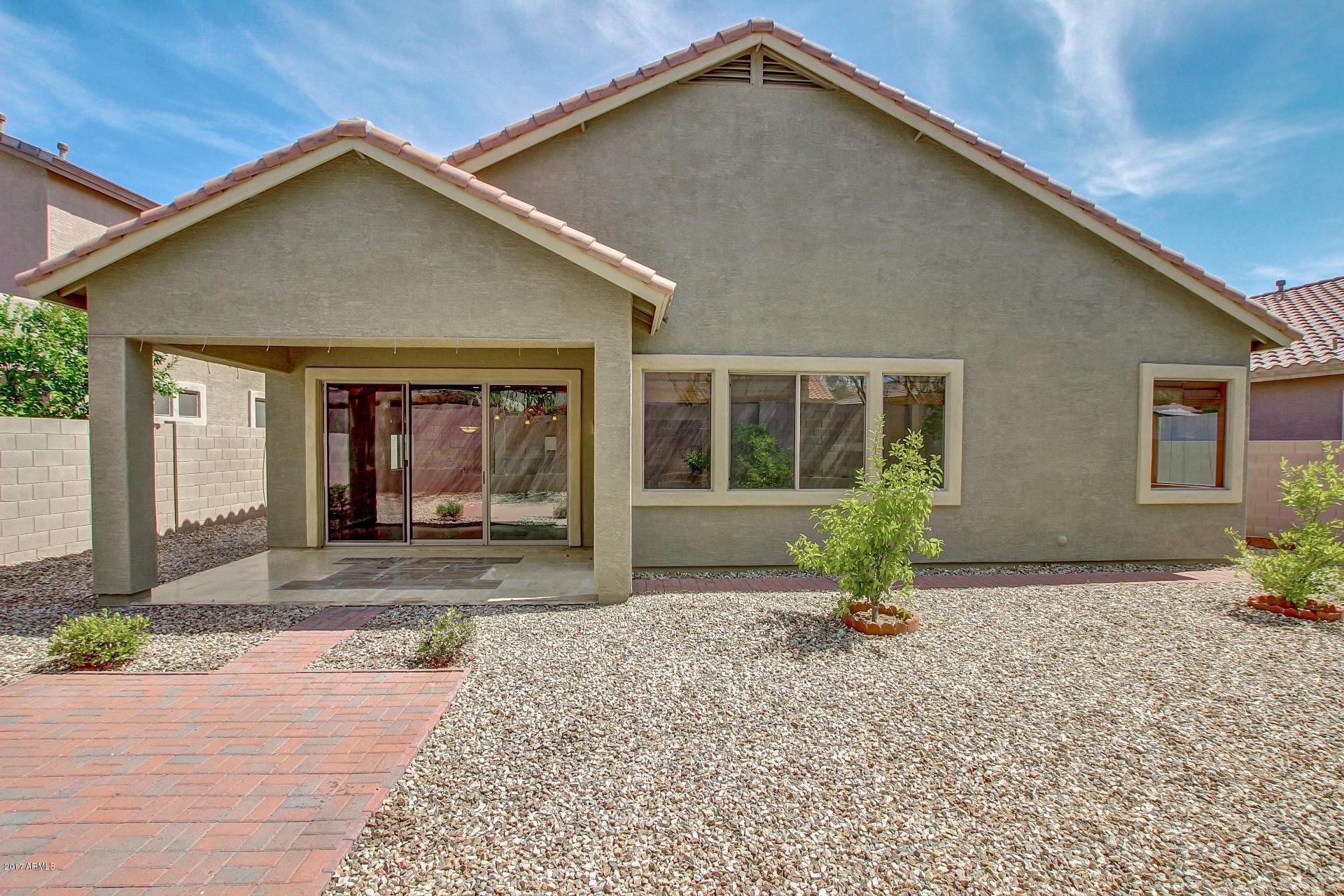 2402 West Apache Rain Road Phoenix, AZ 85085 - Photo 37 of 44 Rear Yard