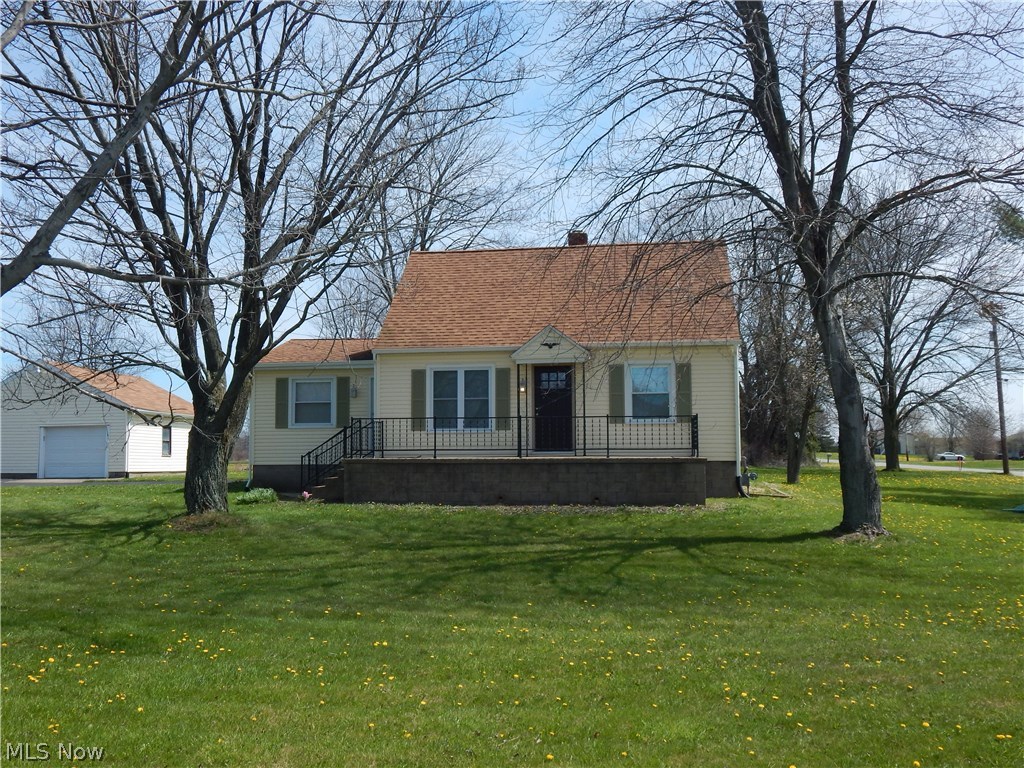 4282 Ridge Road Cortland, OH 44410 - Photo 2 of 33 Gallery Image 2