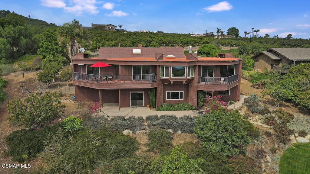 11453 Foothill Road Santa Paula, CA 93060 - Photo 5 of 53 Custom hilltop oasis