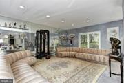 9905 Hall Road Potomac, MD 20854 - Photo 4 of 17 Interior (General)