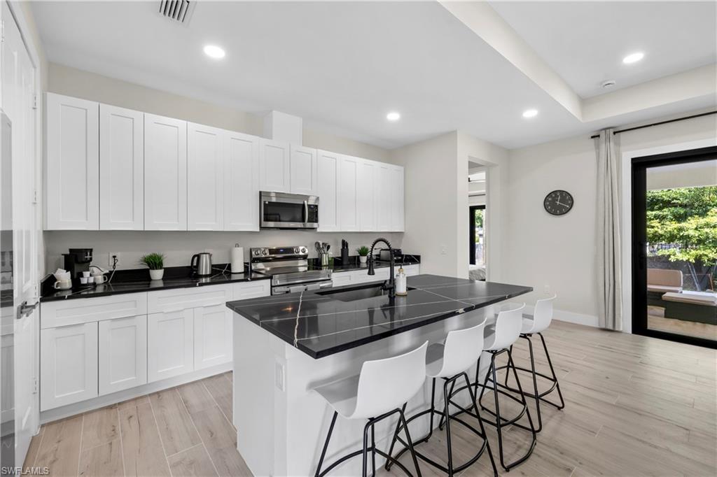 2547 Storter Avenue Naples, FL 34112 - Photo 16 of 29