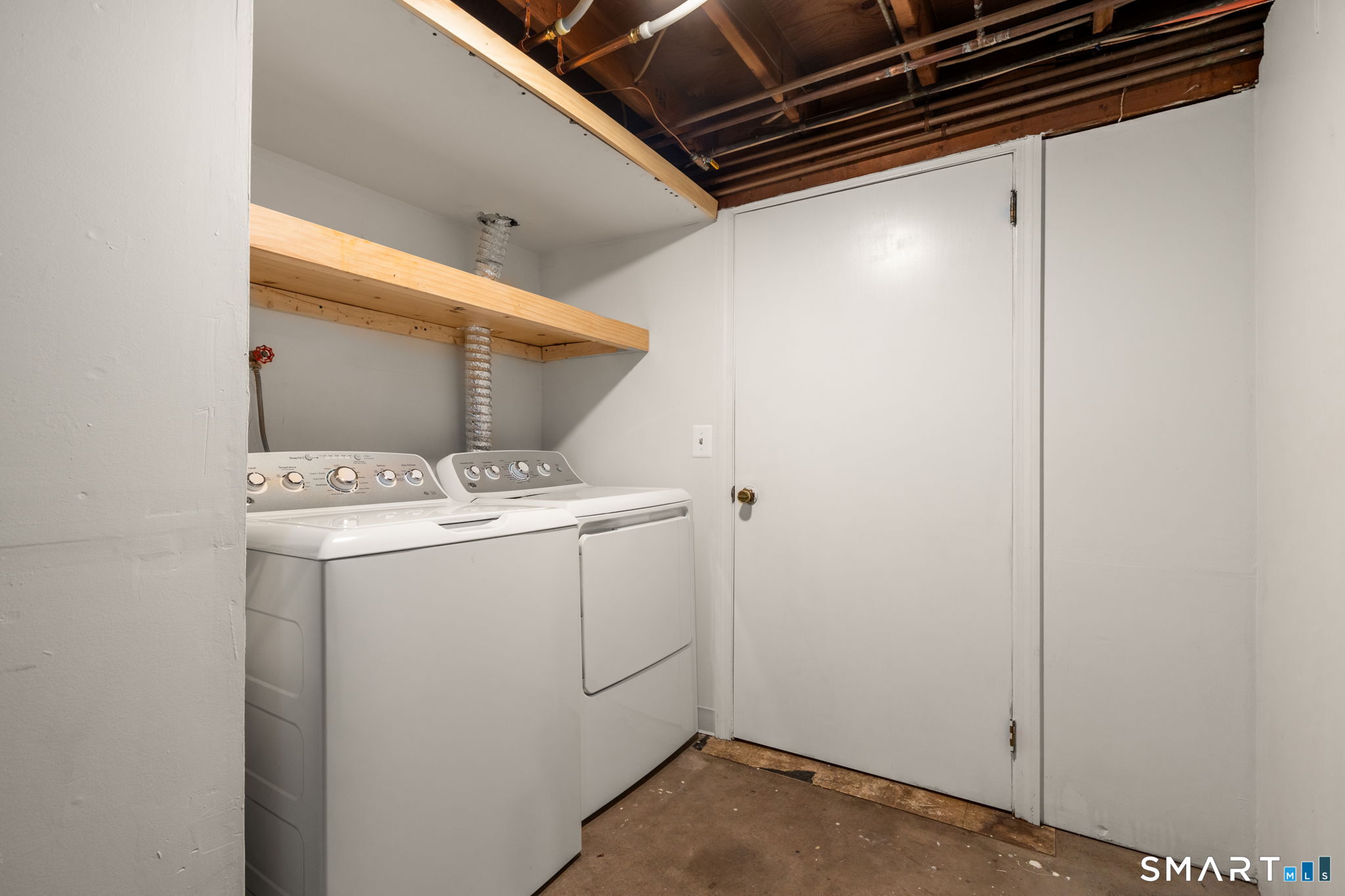 74 Arnott Road Manchester, CT 06040 - Photo 26 of 39