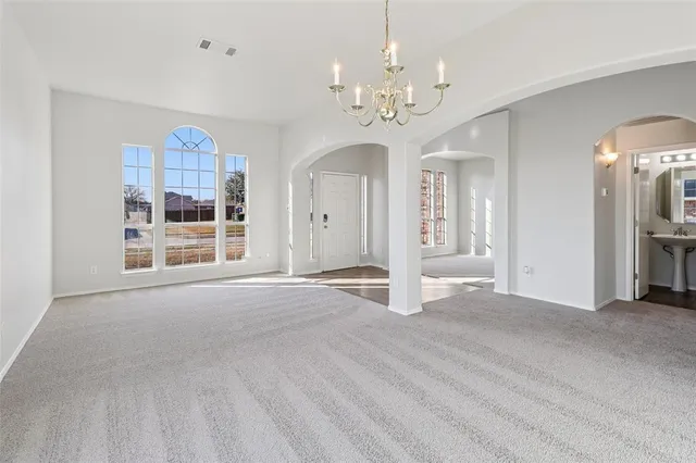 $370,000 | 1112 Meadowlark Lane, DeSoto, TX 75115