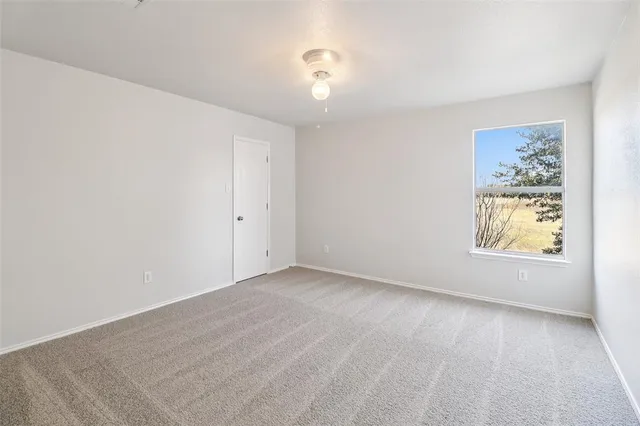 $370,000 | 1112 Meadowlark Lane, DeSoto, TX 75115