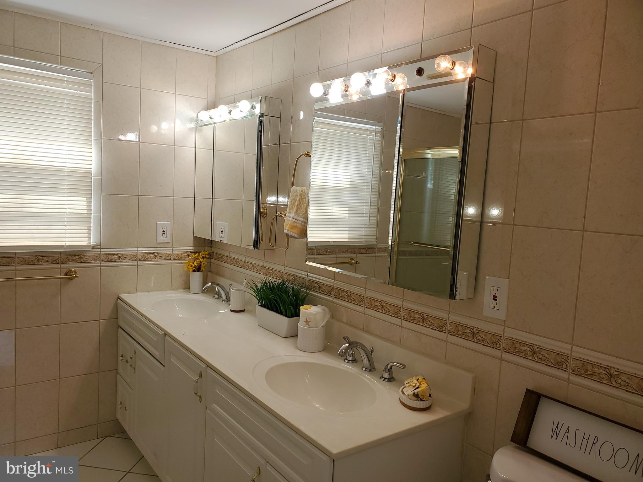 4 Royal Court Willingboro, NJ 08046 - Photo 13 of 27 Gallery Image 13