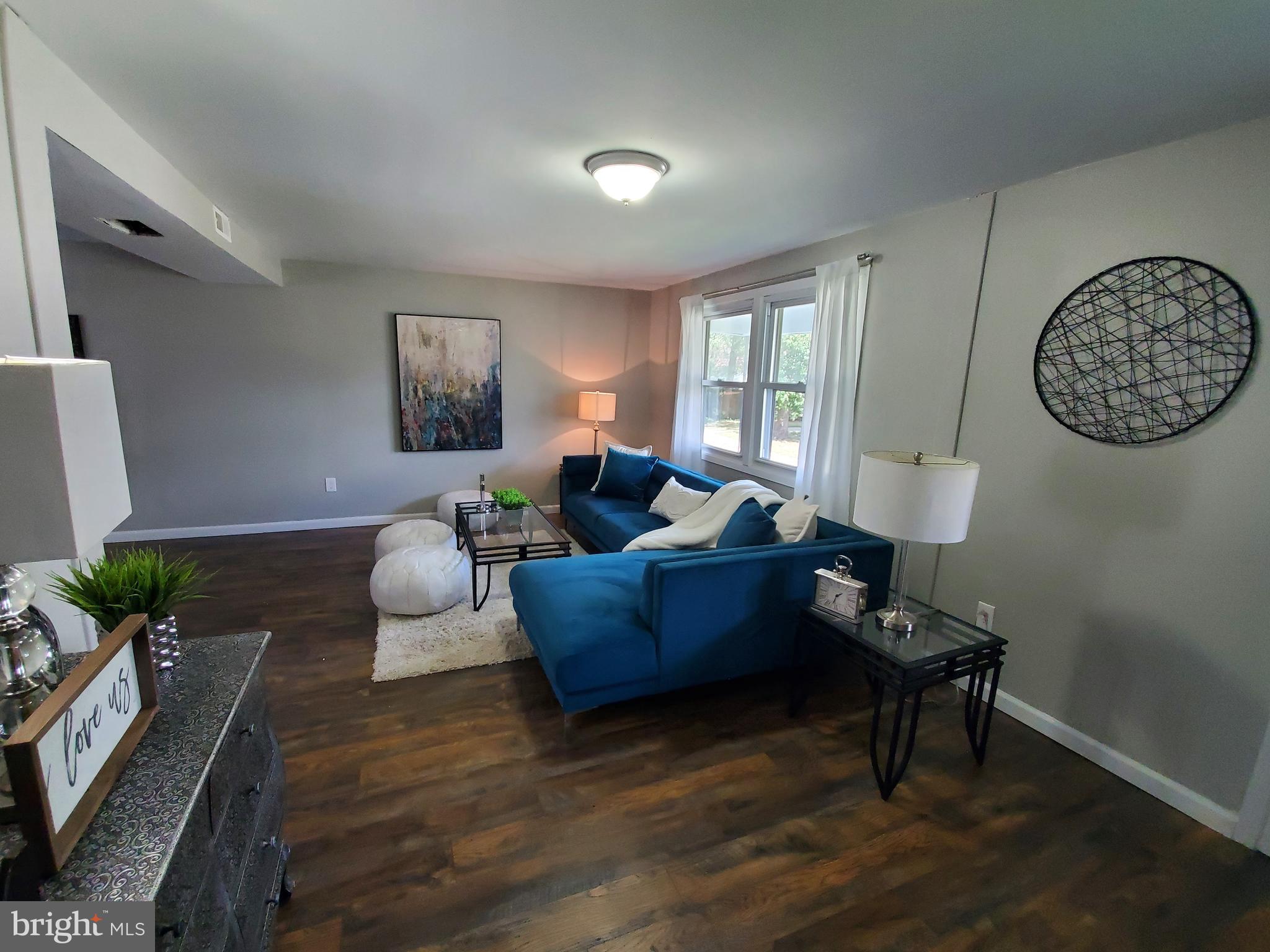 4 Royal Court Willingboro, NJ 08046 - Photo 5 of 27 Gallery Image 5