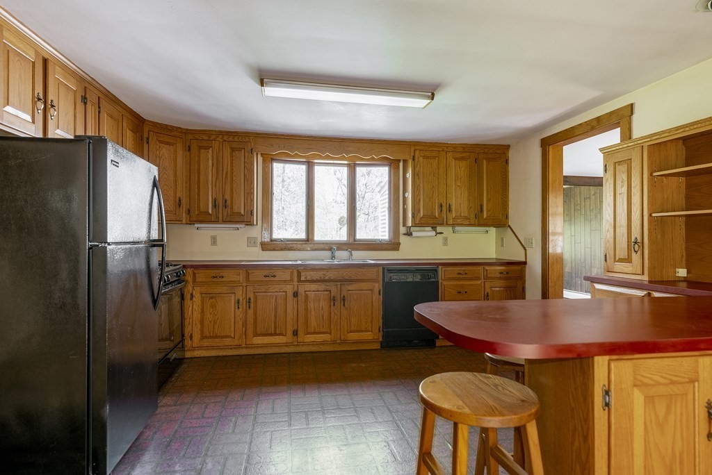 161 County Road Ipswich, MA 01938 - Photo 5 of 23