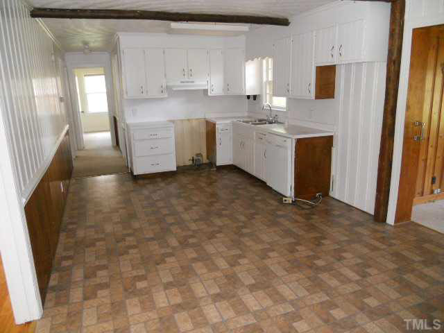 2804 Amherst Road Rocky Mount, NC 27804 - Photo 4 of 8 Gallery Image 4