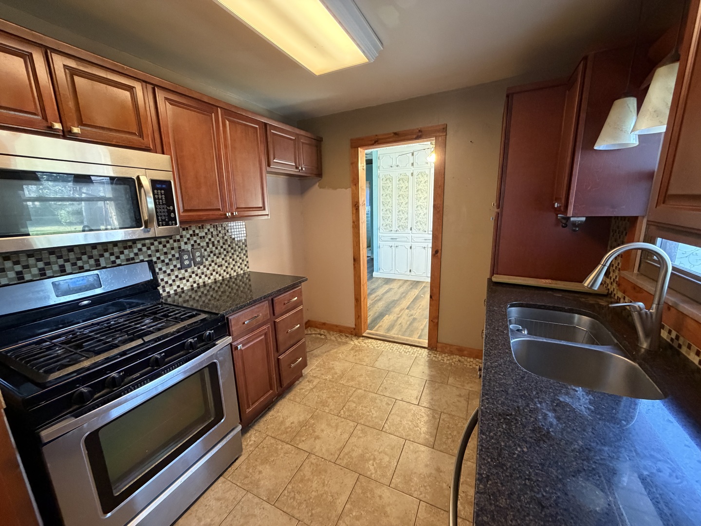 43 Ridge Road Centralia, IL 62801 - Photo 6 of 22