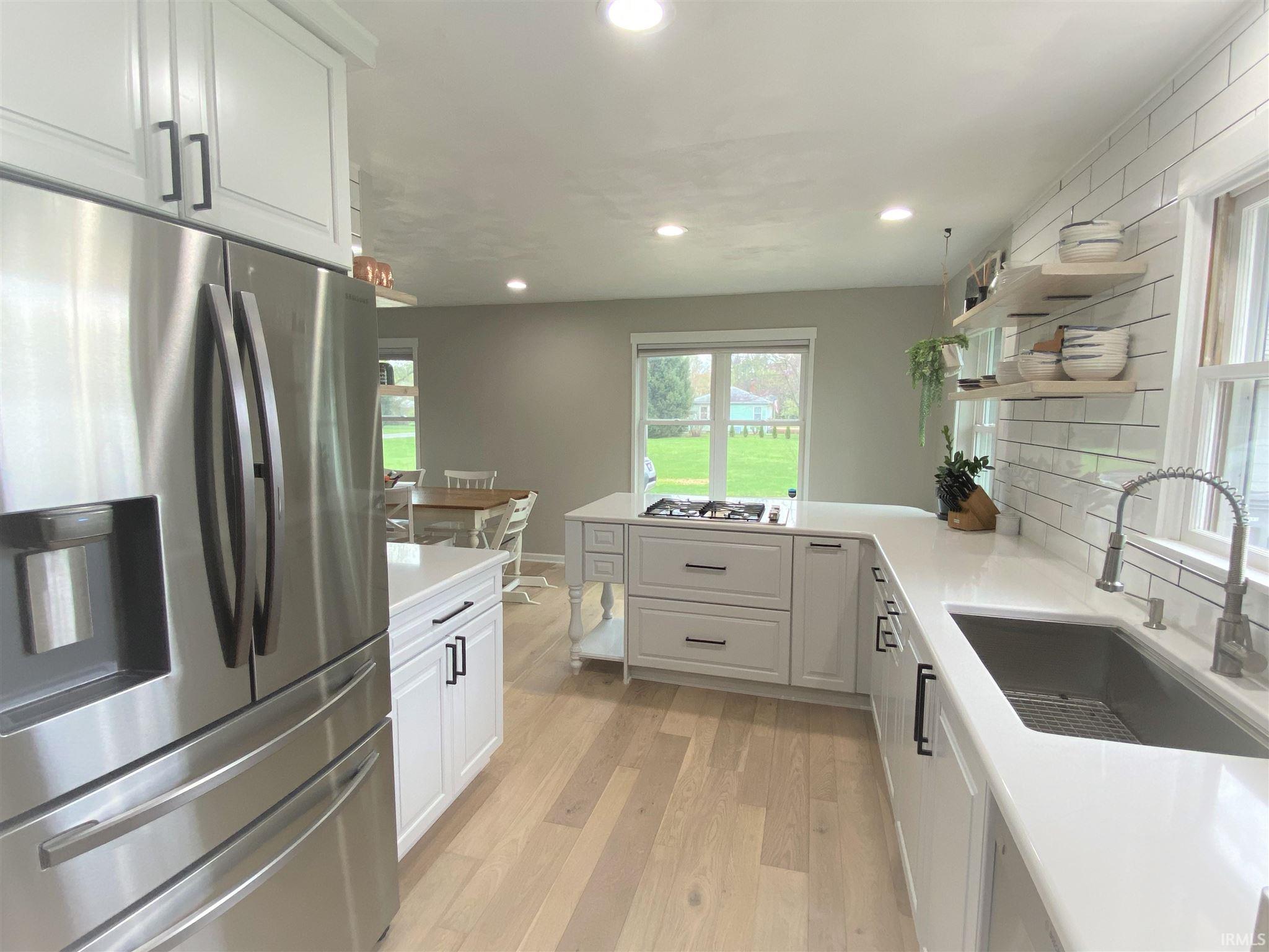 52043 Fir Road Granger, IN 46530 - Photo 11 of 34 Gallery Image 11