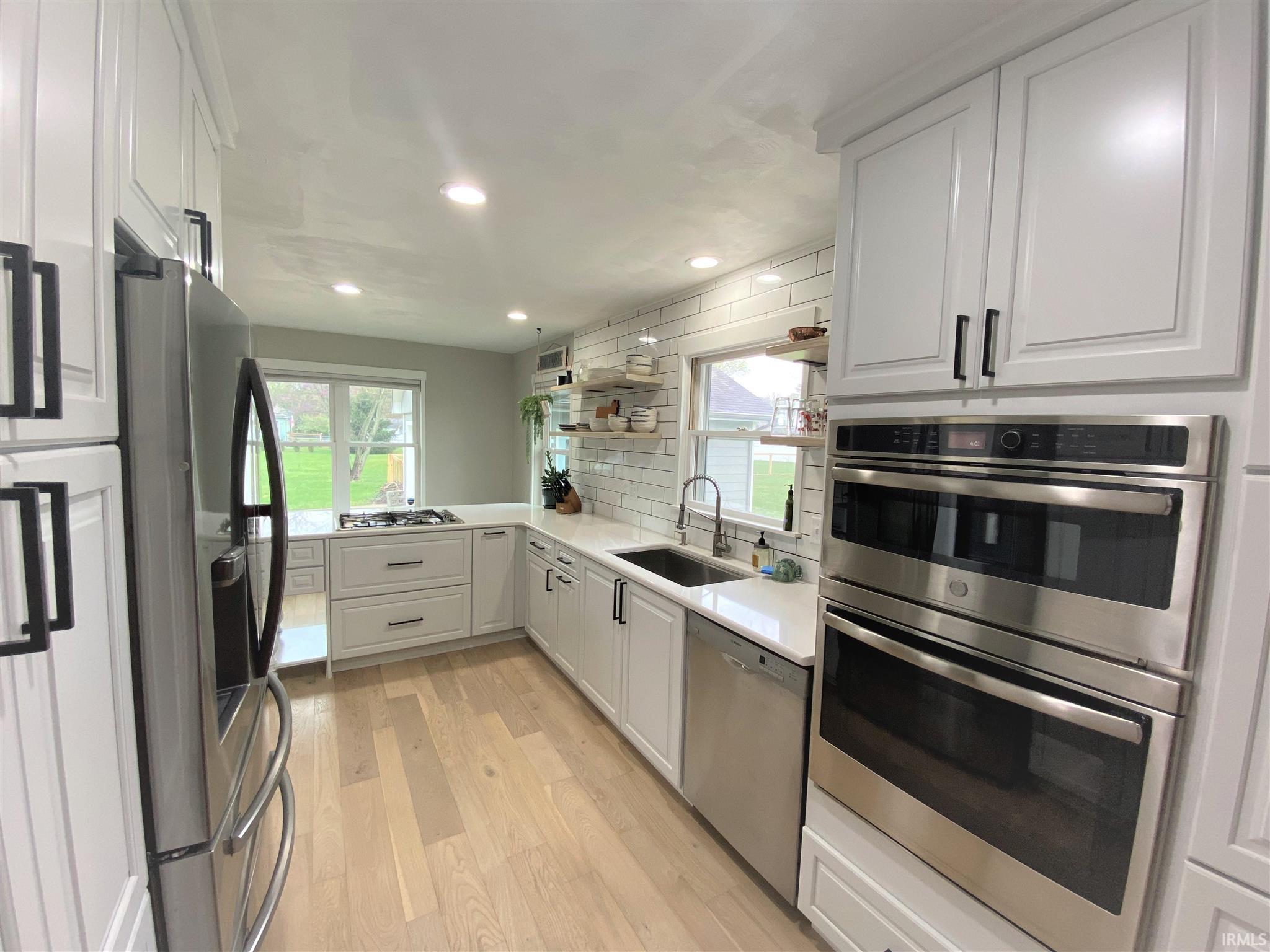52043 Fir Road Granger, IN 46530 - Photo 12 of 34 Gallery Image 12