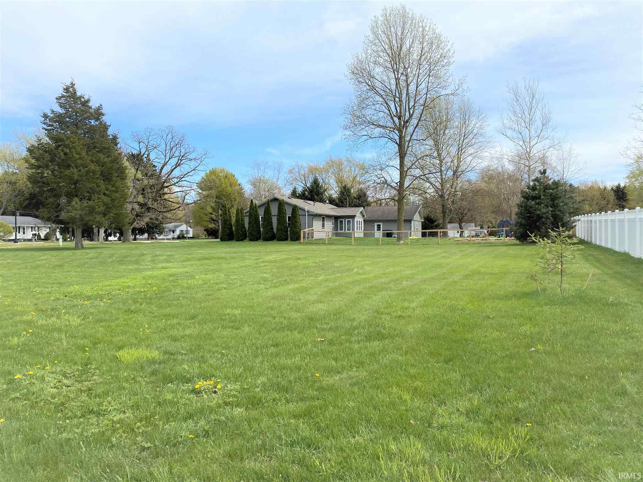 52043 Fir Road Granger, IN 46530 - Photo 32 of 34 Gallery Image 32