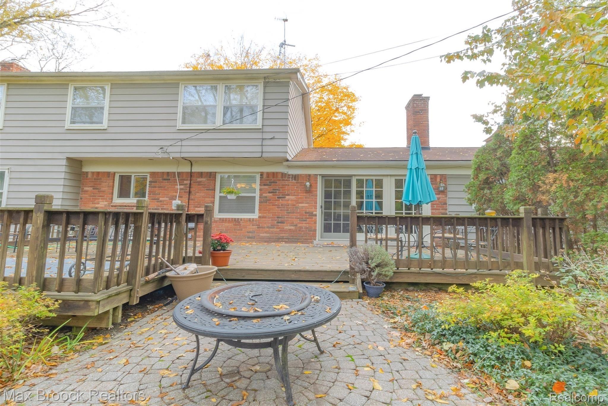 893 Foxhall Road Bloomfield Hills, MI 48304 - Photo 43 of 50 09.jpg