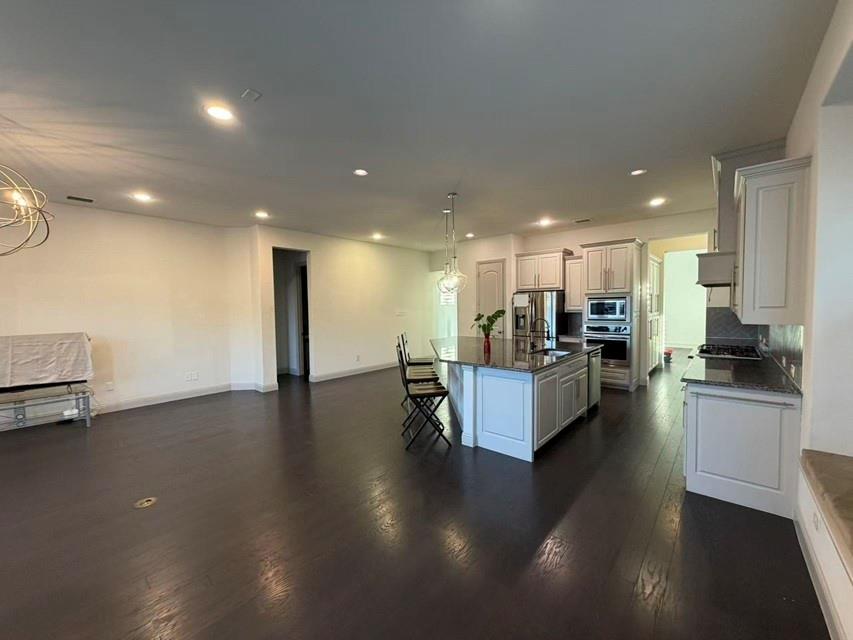 2417 Mare Road Carrollton, TX 75010 - Photo 4 of 32 Gallery Image 4