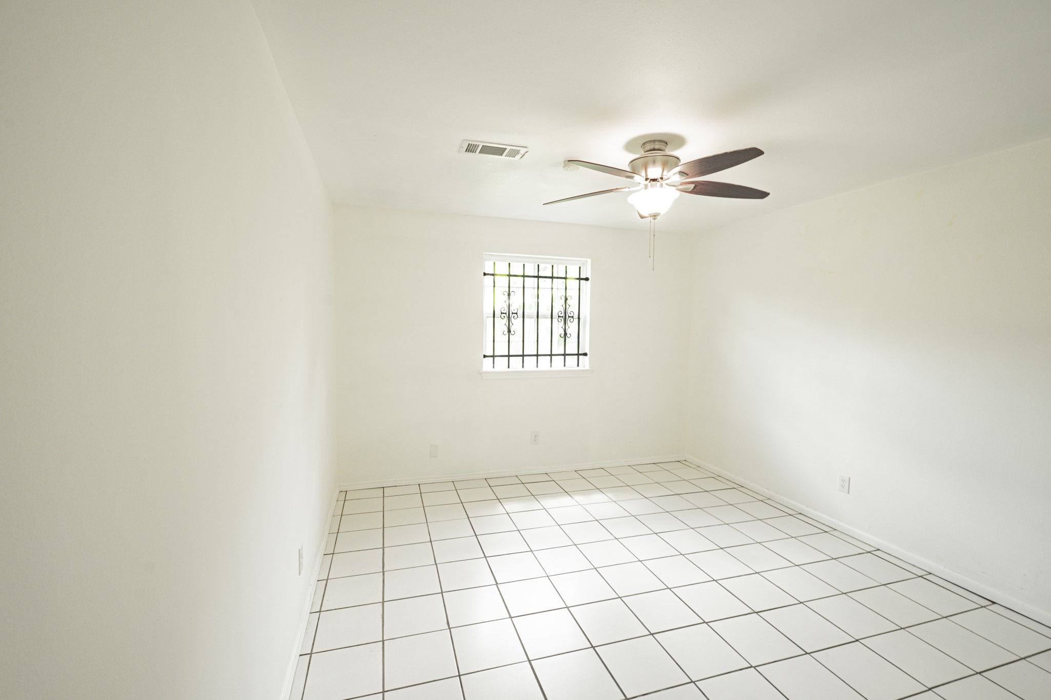 11819 South Ridgewood Circle Houston, TX 77071 - Photo 25 of 31