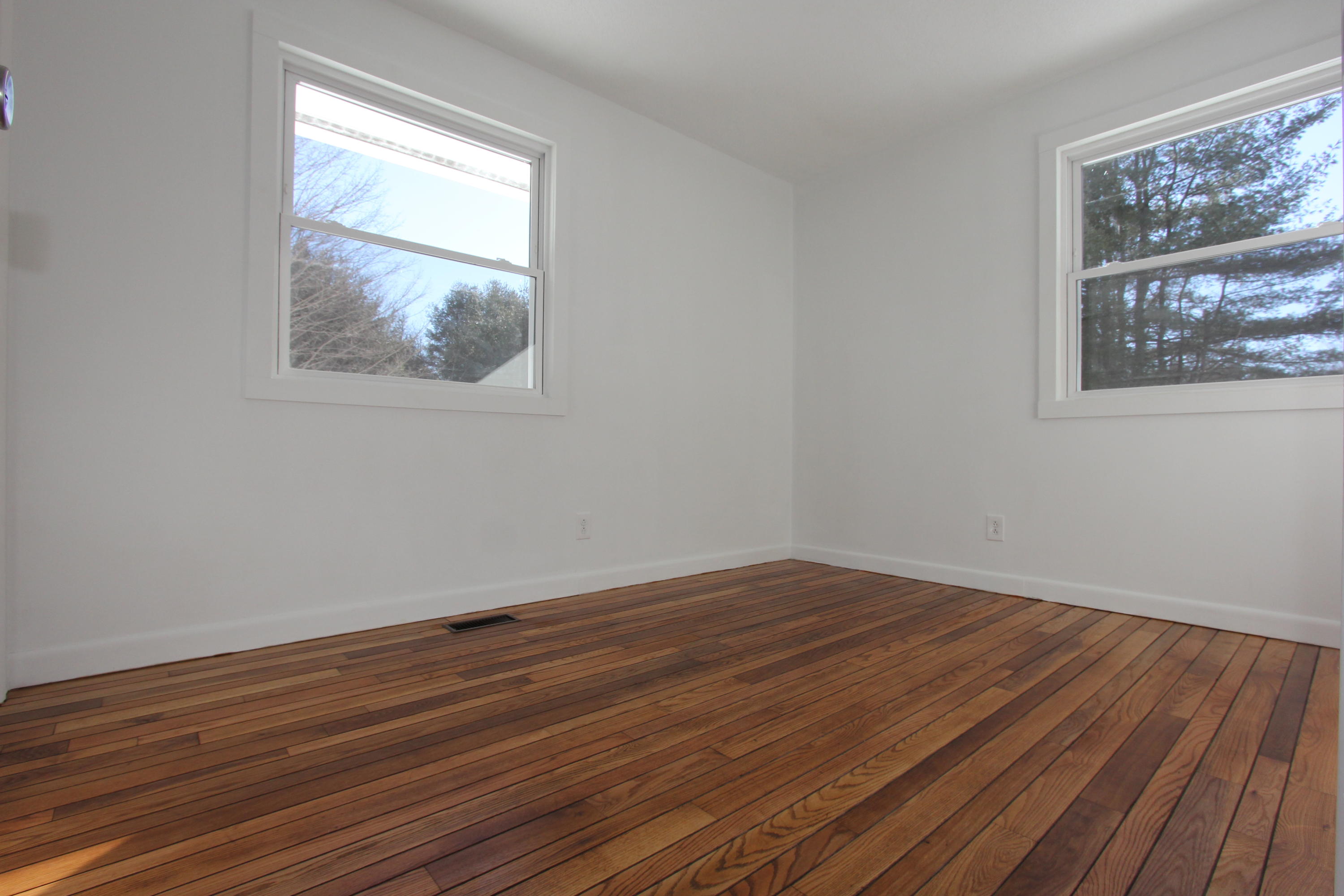 82 Lisbon Road Sabattus, ME 04280 - Photo 22 of 38 Bedroom