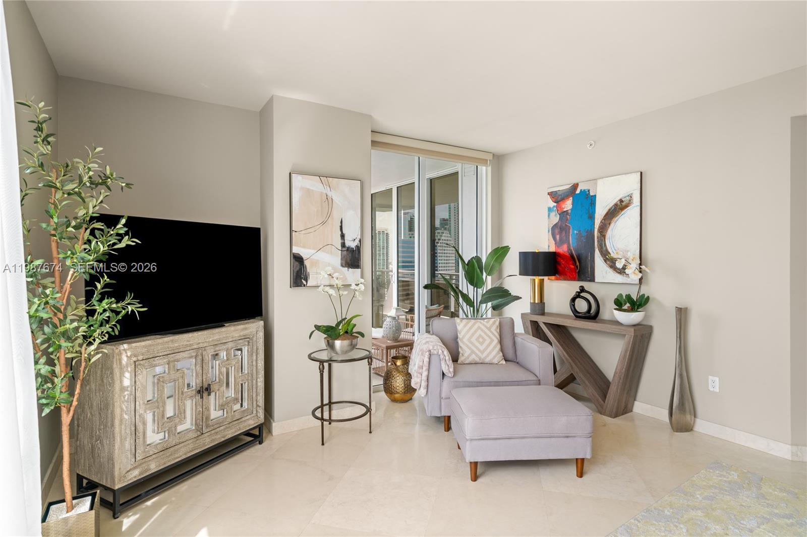 901 Brickell Key Boulevard, Unit 2804 Miami, FL 33131 - Photo 24 of 95