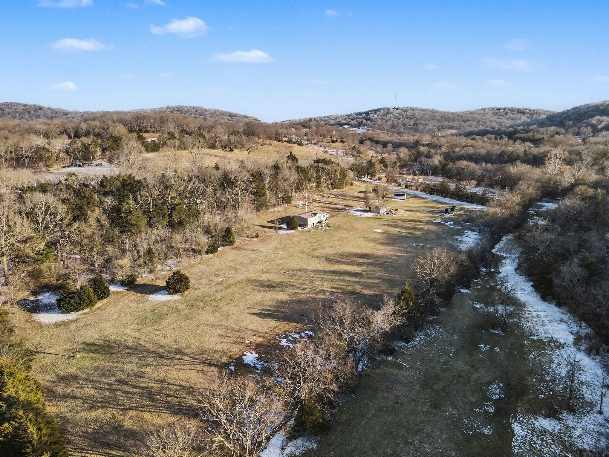 44 Opossum Hollow Road Gordonsville, TN 38563 - Photo 18 of 28 a view of a mountain with a mountain in the background
