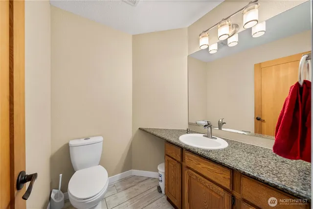 $1,377,000 | 25921 Witte Road Southeast, Maple Valley, WA 98038