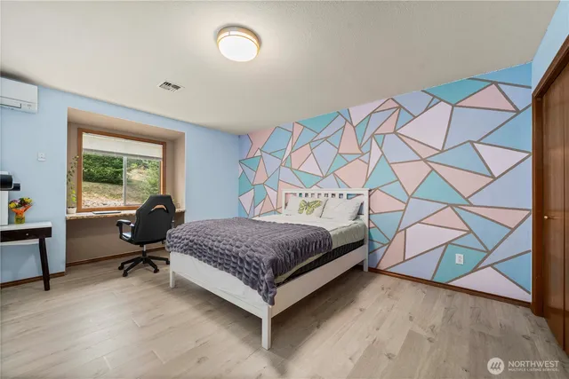 $1,377,000 | 25921 Witte Road Southeast, Maple Valley, WA 98038