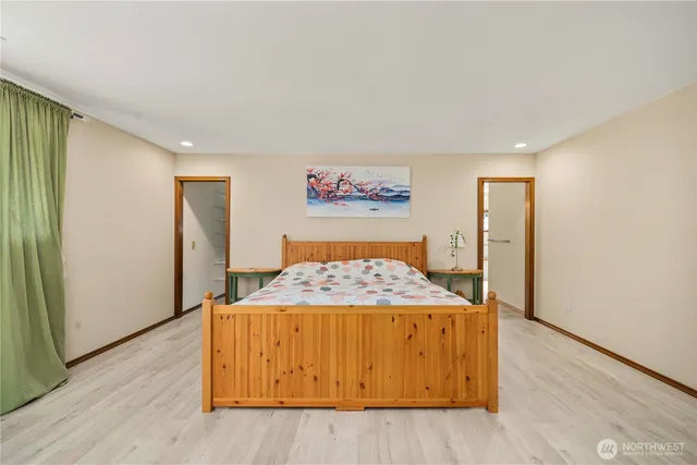 $1,377,000 | 25921 Witte Road Southeast, Maple Valley, WA 98038