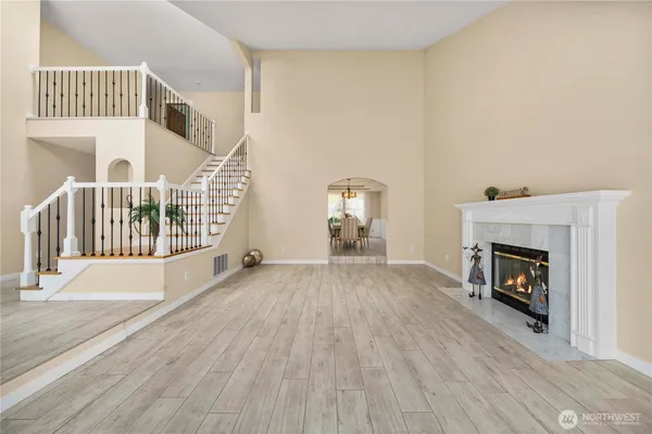 $1,295,000 | 25921 Witte Road Southeast, Maple Valley, WA 98038