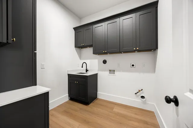 $610,000 | 8926 Sedgemoor Drive, Tomball, TX 77375