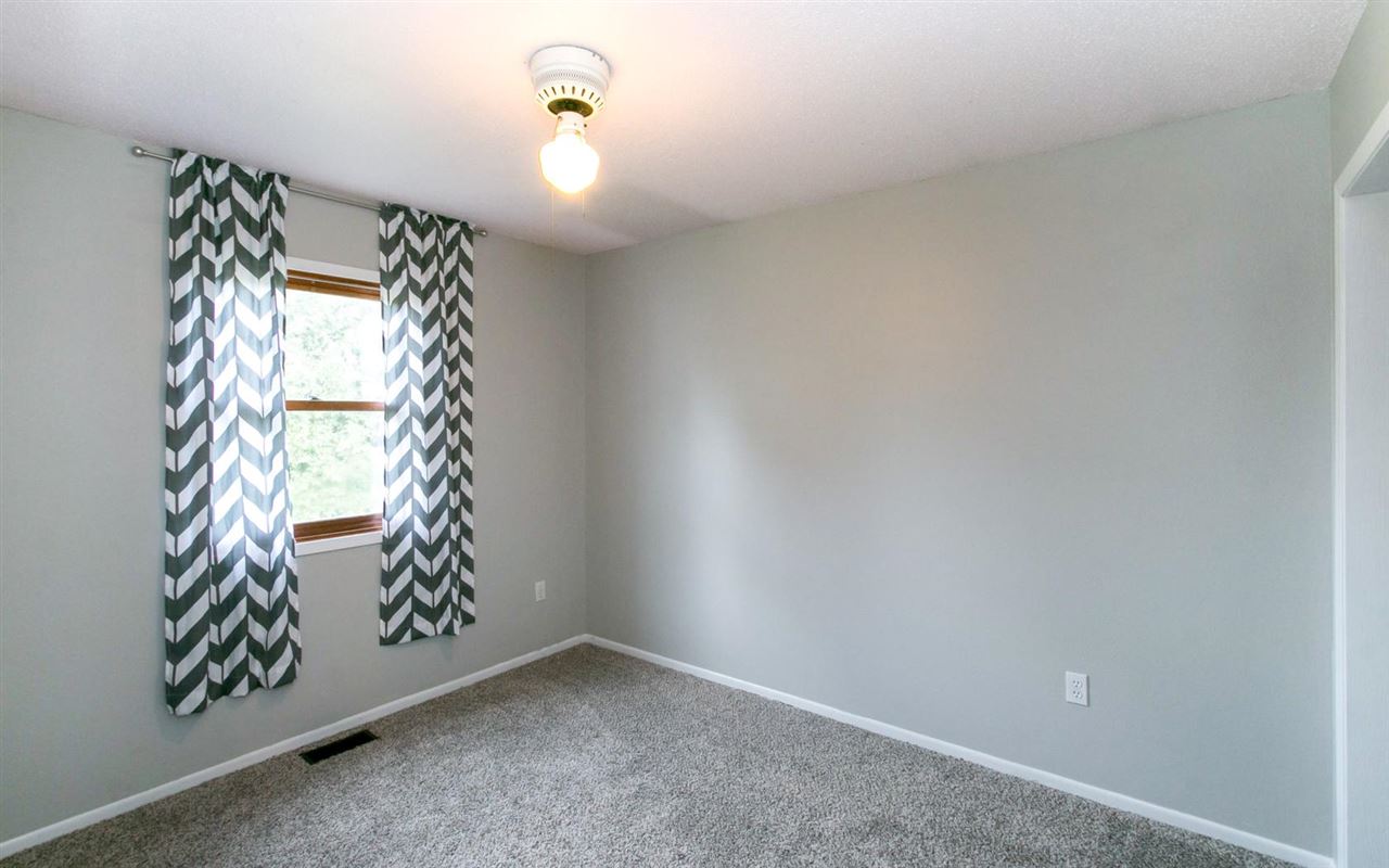 925 Prairie Ridge Road North Liberty, IA 52317 - Photo 12 of 25 Gallery Image 12