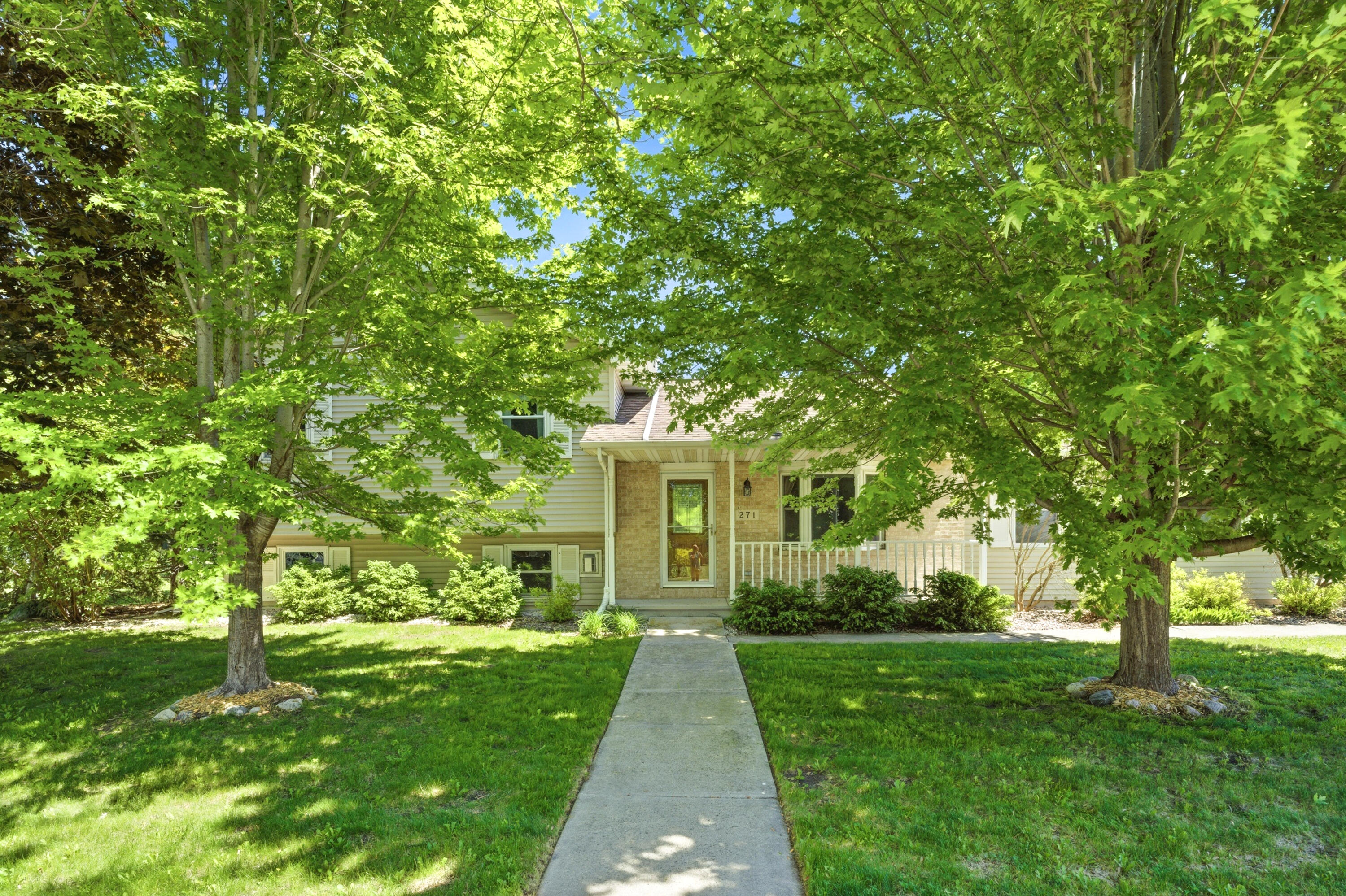 271 Southview Road Fond du Lac, WI 54935 - Photo 43 of 43 Photo-30 (9)