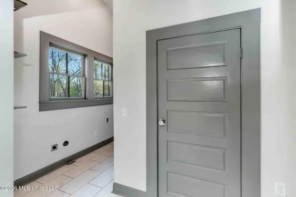 $297,000 | 136 West 5th Street, Hattiesburg, MS 39401