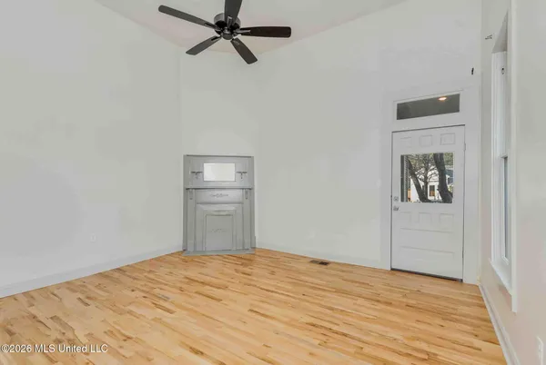 $297,000 | 136 West 5th Street, Hattiesburg, MS 39401