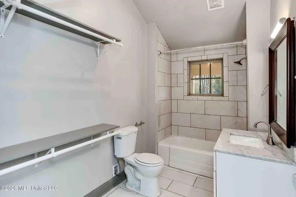 $297,000 | 136 West 5th Street, Hattiesburg, MS 39401