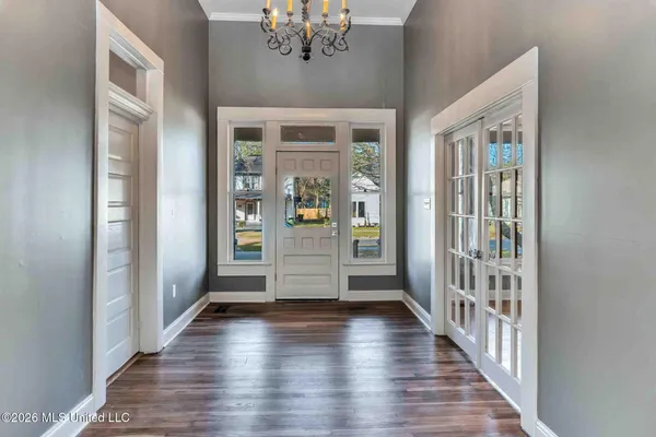$297,000 | 136 West 5th Street, Hattiesburg, MS 39401