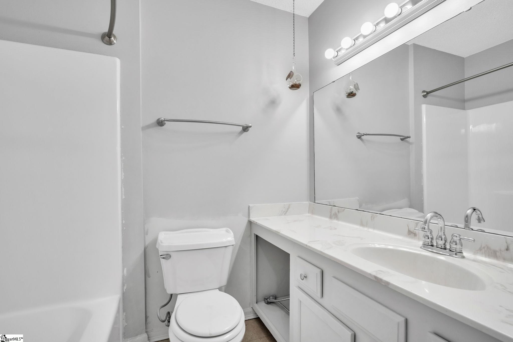 150 Stallings Road, Unit C10 Taylors, SC 29687 - Photo 15 of 31 Gallery Image 15