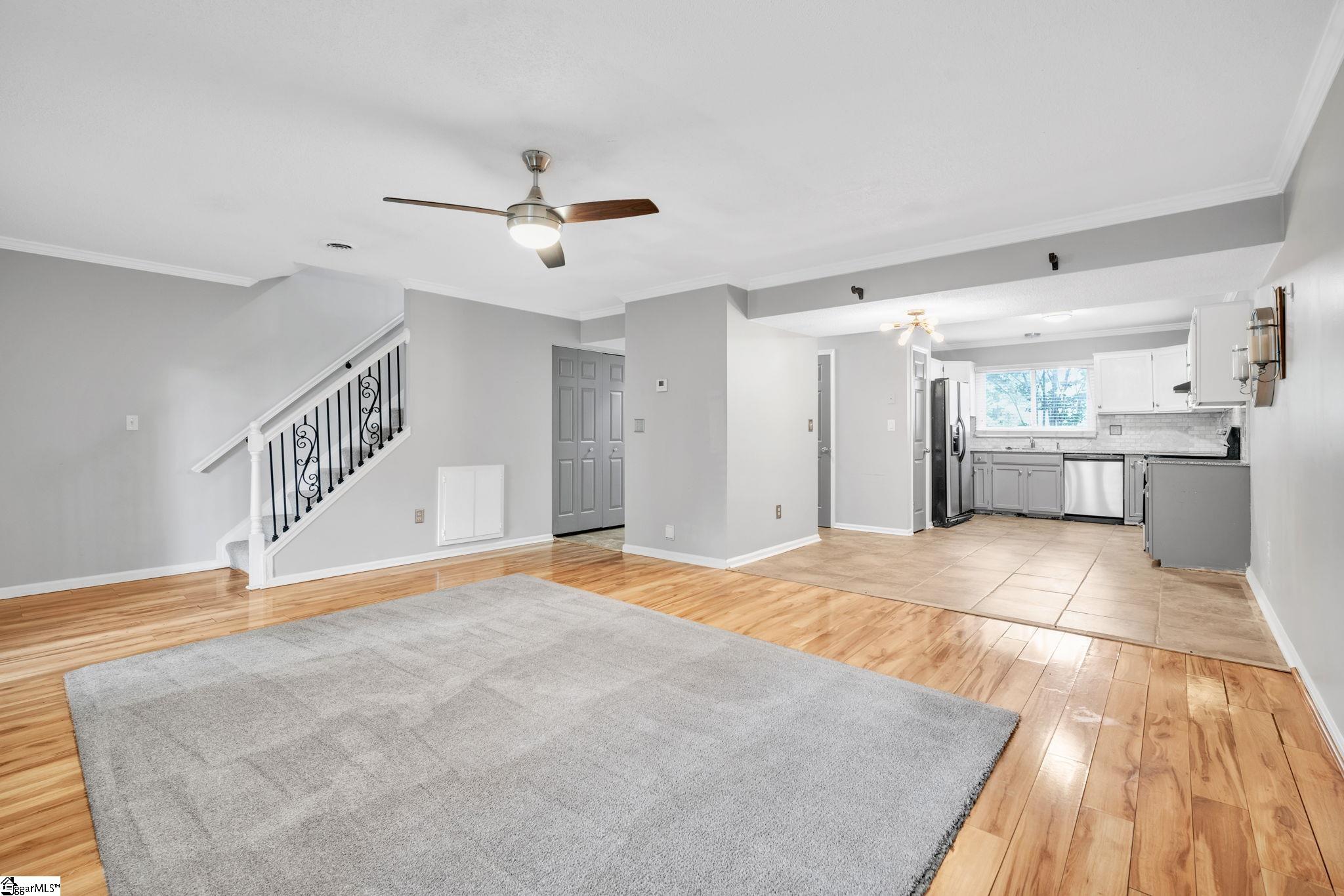 150 Stallings Road, Unit C10 Taylors, SC 29687 - Photo 3 of 31 Gallery Image 3