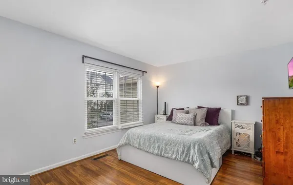 $2,850 | 6809 Stone Maple Terrace, Unit A, Centreville, VA 20121