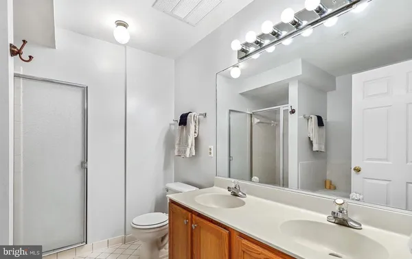 $2,850 | 6809 Stone Maple Terrace, Unit A, Centreville, VA 20121