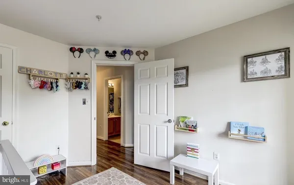 $2,850 | 6809 Stone Maple Terrace, Unit A, Centreville, VA 20121