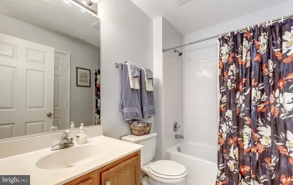 $2,850 | 6809 Stone Maple Terrace, Unit A, Centreville, VA 20121