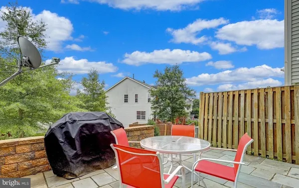 $2,850 | 6809 Stone Maple Terrace, Unit A, Centreville, VA 20121