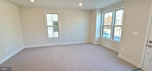 $3,300 | 3895 Sugarloaf Parkway, Frederick, MD 21704