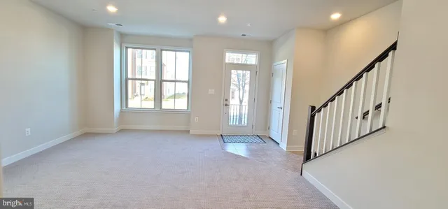 $3,300 | 3895 Sugarloaf Parkway, Frederick, MD 21704